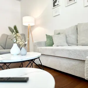 Mystay: Zentral I Design I Prime I Gaeste Wc Apartment